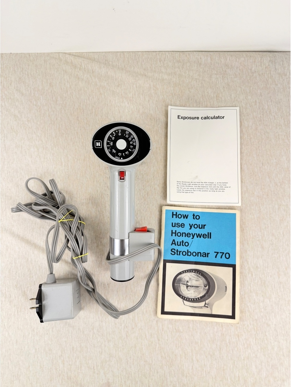 Vintage Honeywell Auto Strobonar 770 Flash Charger Manual Exposure Calculator